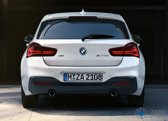https://www.bmw-faba.de/onlineshop/media/image/0e/bb/82/Screenshot-2017-10-18-BMW-1er-5-T-rer-Design.png