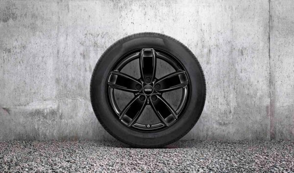 17" Winterkompletträder Channel Spoke 531 jet black MINI Countryman F60 RDC