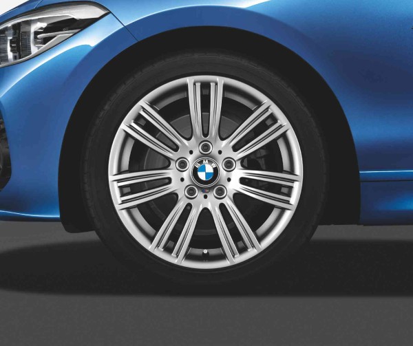 BMW Alufelge M Sternspeiche 383 - 1er F20 F21 / 2er F22 F23 hinten 8Jx17"