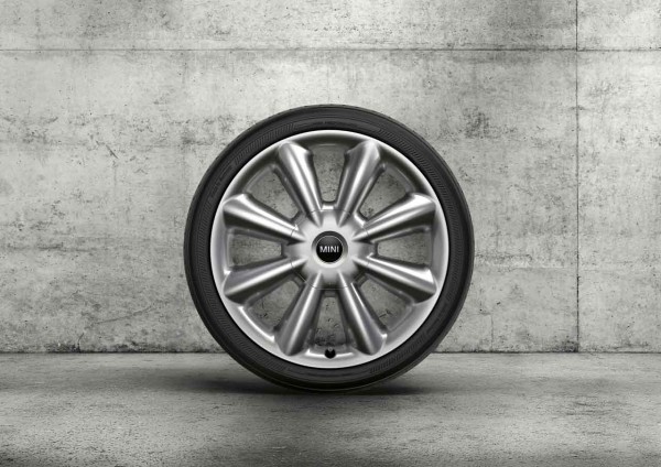 Mini 18" Alufelge Cone Spoke 507 silber - F55 F56 F57