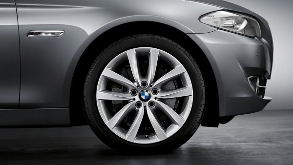 LM-Felge V-Speiche 331 BMW 5er F10 F11 6er F06 F12 F13 vorne 19"