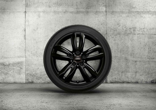 Mini 17" Alufelge Track Spoke 501 schwarz - F55 F56 F57 36116856057