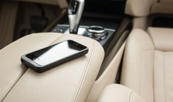 BMW Wireless Charging Hülle iPhone 6/6s Plus