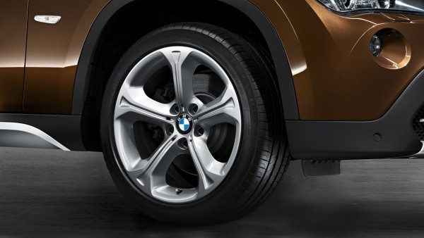 BMW Alufelge Sternspeiche 320 - X1 E84 18"