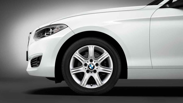 BMW Alufelge Sternspeiche 377 - 1er F20 F21 / 2er F22 F23 16"