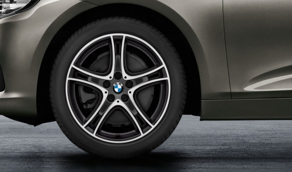 18" BMW Kompletträder Doppelspeiche 361 Orbitgrau glanzgedreht - 1er F40 / 2er F44 Runflat